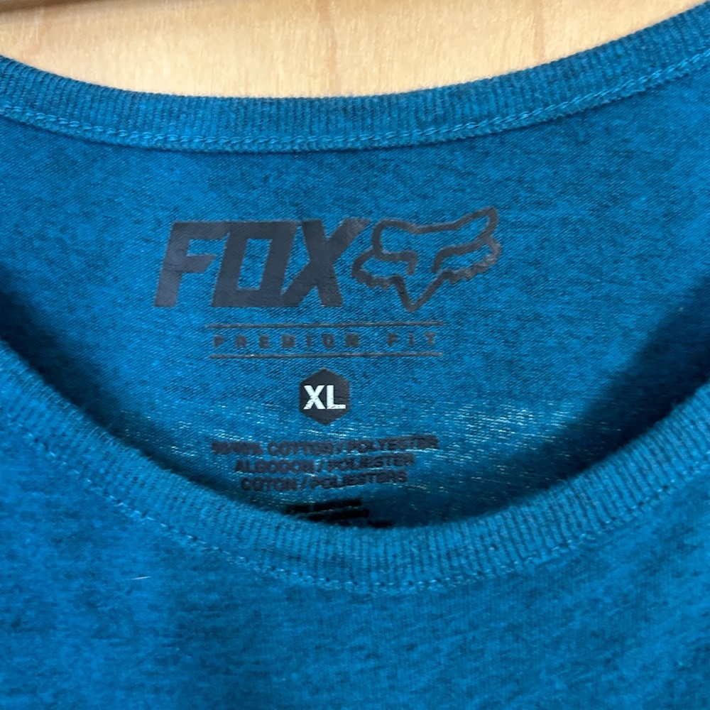 Fox Men's Teal Tank Top with Yellow Logo - Picture 3 of 3